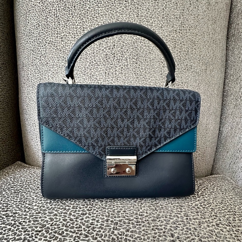 NWOT Michael Kors crossbody purse